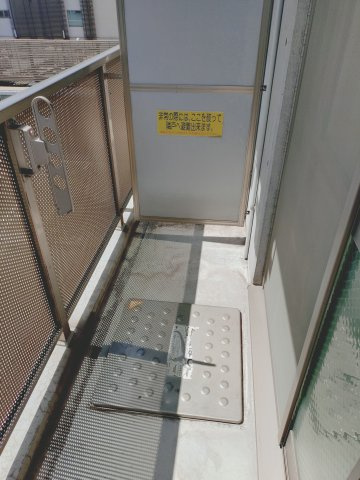 【バルコニー】 | アーク船橋 | お洋服もしっかりかわきます