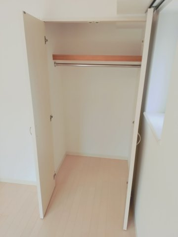 【収納】 | アーク船橋 | お洋服もたくさんしまえます
