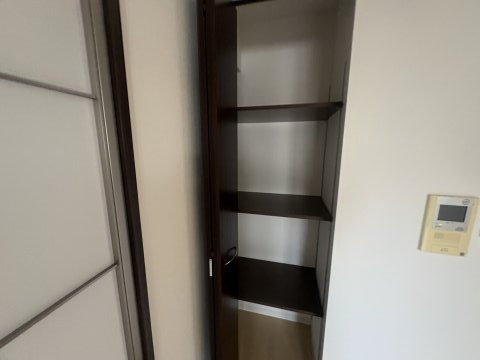 グランシス江坂の和室
