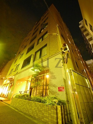 横浜市中区翁町２丁目の賃貸マンションの外観