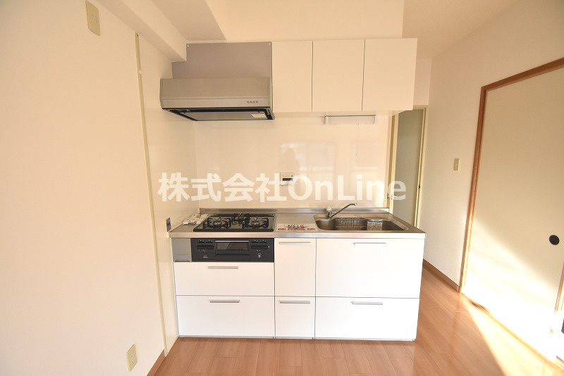 東大阪市西堤本通西３丁目の賃貸マンションのキッチン