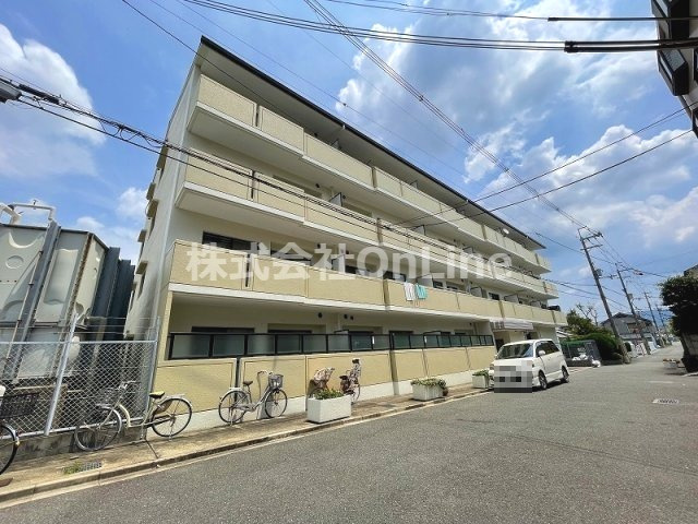 東大阪市西堤本通西３丁目の賃貸マンション