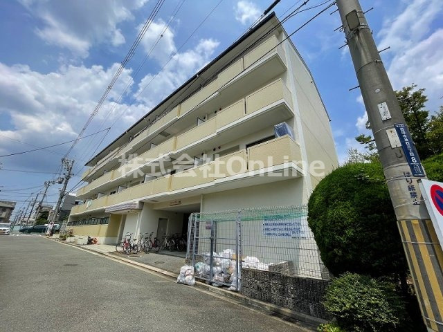 第5大原マンションの外観