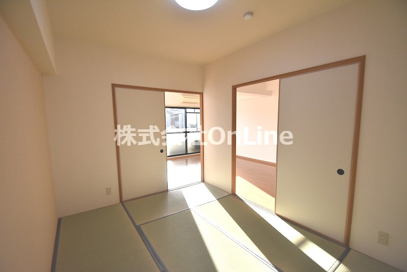 東大阪市西堤本通西３丁目の賃貸マンションの和室