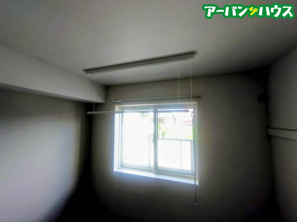ミモザの内装