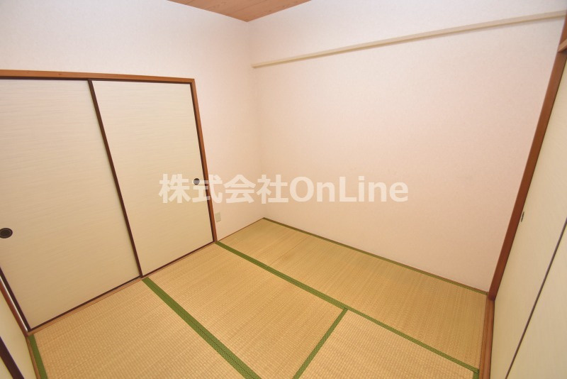 第2大原マンションの寝室