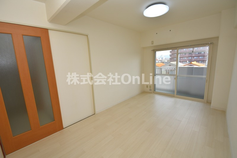 東大阪市西堤本通東２丁目の賃貸マンションの内装