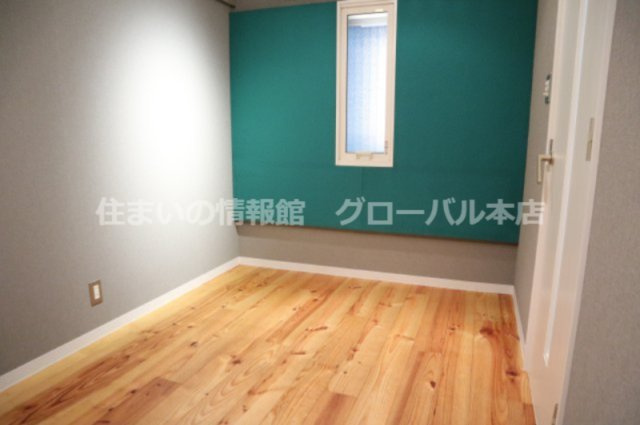 練馬桜台ガーデンハウスの独立洗面台|独立洗面台あり、毎朝おしゃれに忙しい女性の方におすすめです