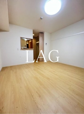 【居間・リビング】 | グラッツェ鎌倉 | 洋室のお部屋です。