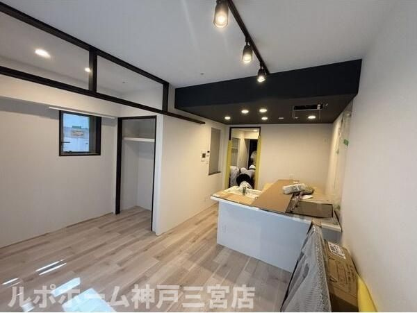 LiveCasa神戸元町の居間・リビング
