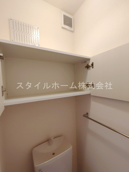 【トイレ】 | メゾン　ラ・ヴェリテB