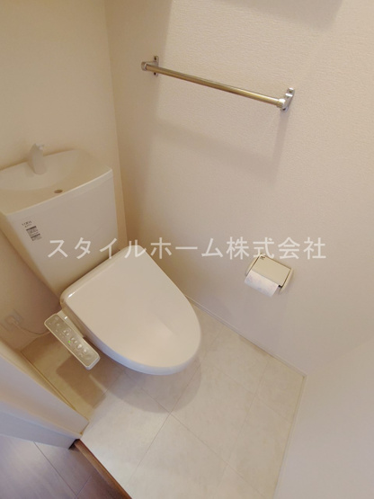 【トイレ】 | メゾン　ラ・ヴェリテB