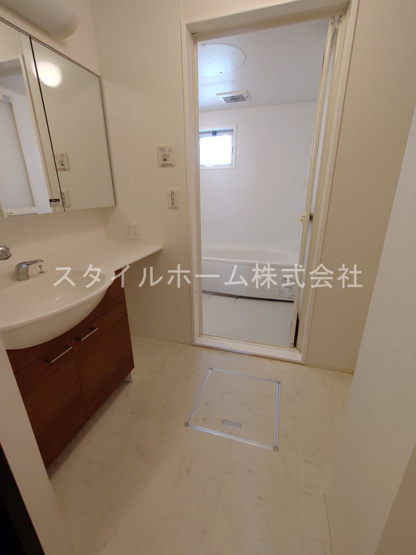 【洗面所】 | カーサ　デュエット　A棟 | 別部屋写真です。