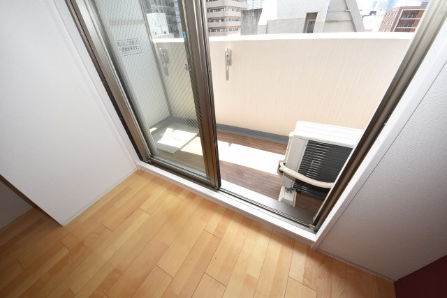 セレニテ堺筋本町SUDのバルコニー