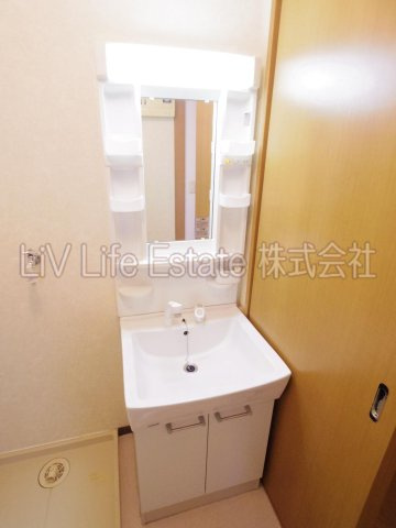 東村山市本町２丁目の賃貸マンションの洗面所