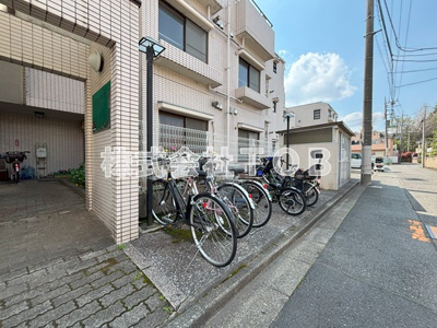 【その他共用部分】 | 飛田給ガーデン | 自転車置き場