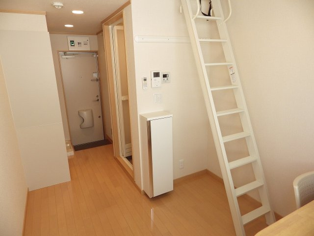 プレシャス白山の居間・リビング