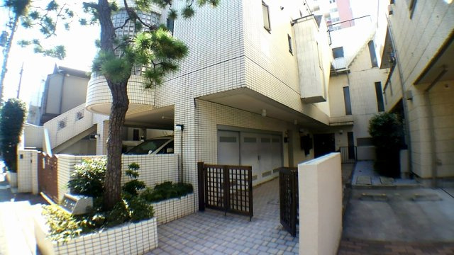 向丘ハウスの外観