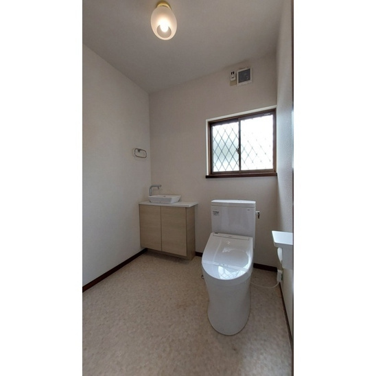 【トイレ】芦屋市松ノ内町９番戸建 