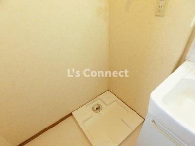 【設備】 | 文水壱番館 | 室内洗濯機置き場には排水パン付き。