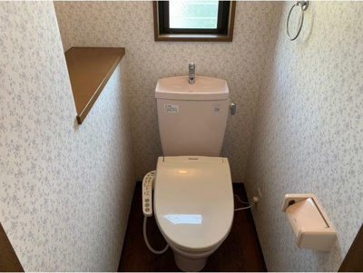 【トイレ】 | グランデ・ビュー | 落ち着いた色調のトイレです♪