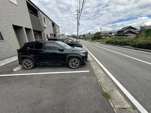 エルロードの駐車場
