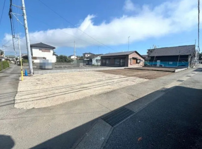 【外観】 | 沼津市大塚 新築一戸建て | 現在建築中の外観画像です。ご内覧は同じメーカーの完成物件へご案内いたしますので、いつでもご相談ください！
