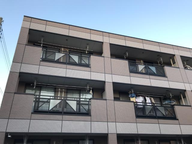 【外観】 | ロイヤルクィーン | 外観写真（昼）