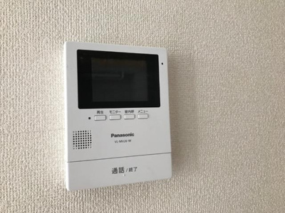 【内装】 | ロイヤルクィーン | カメラ付インターホン