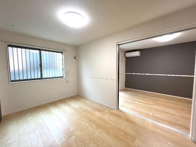 ノールの内装|洋室