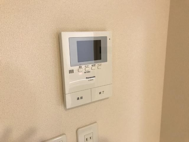 ハピネスの内装|カメラ付インターホン
