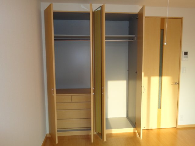 グランベルＫの収納|クローゼット