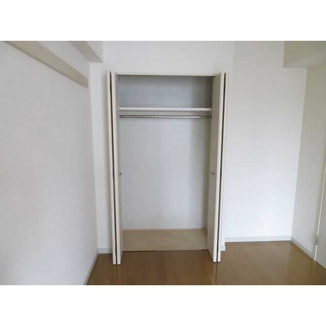 サングランパの収納|※同タイプ別のお部屋の写真です