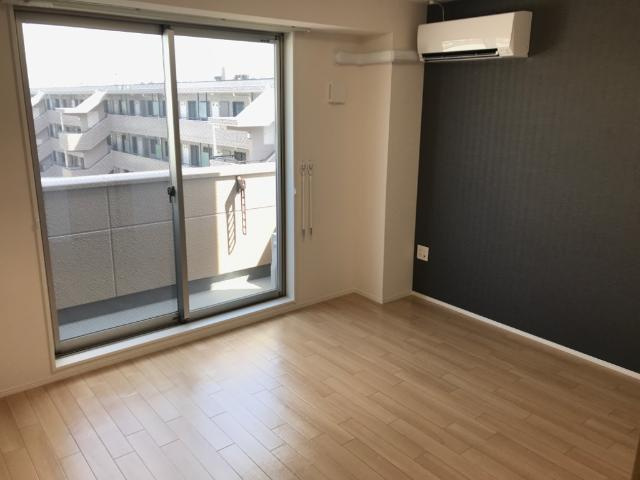 ラーハ前原の内装|室内