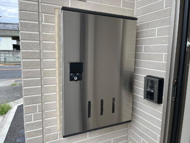 仮）日野市落川アパート新築工事のその他|宅配ボックス（イメージ）