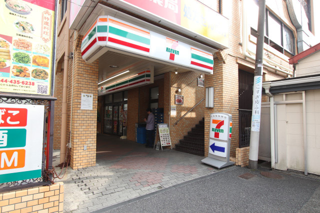 コンビニ
