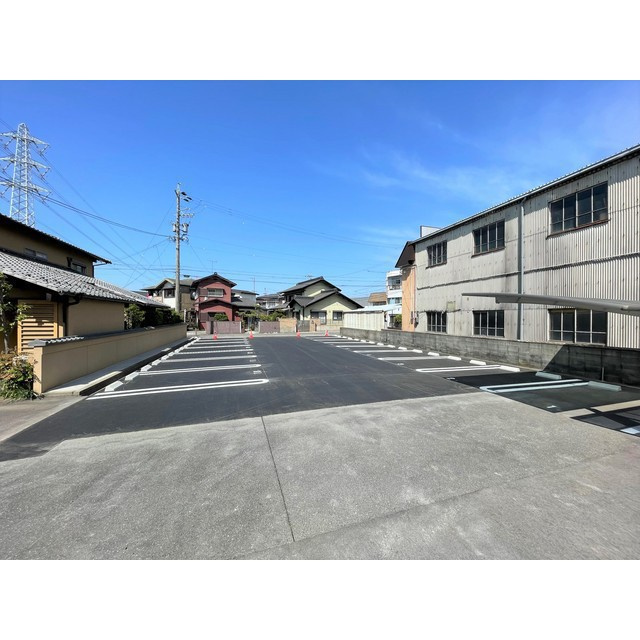 岐阜市鏡島南３丁目の駐車場の駐車場