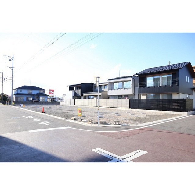 中鶉３丁目駐車場の外観