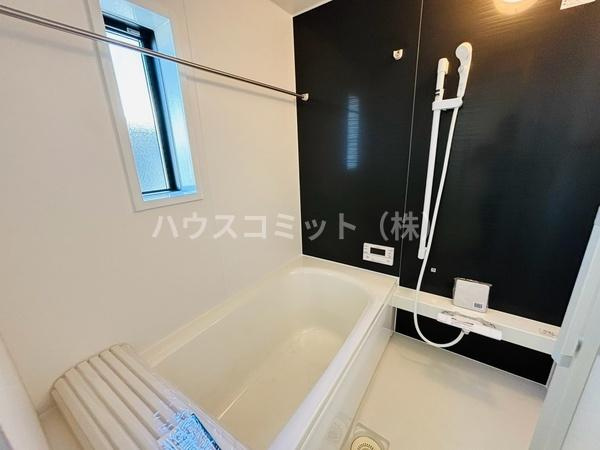 八街市文違の新築一戸建の浴室