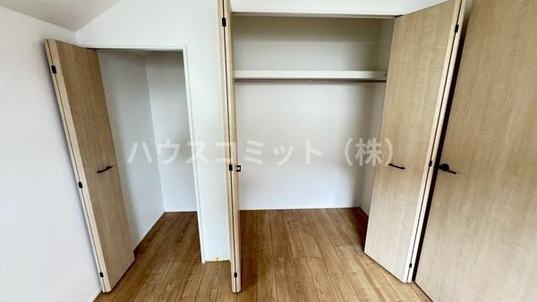 四街道市旭ケ丘２丁目の新築一戸建の収納
