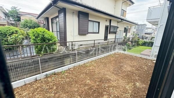 四街道市旭ケ丘２丁目の新築一戸建の庭