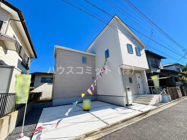 富里市日吉台６丁目の新築一戸建の前面道路含む現地写真