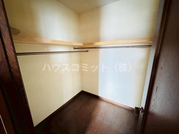 富里市日吉台６丁目の中古一戸建の収納