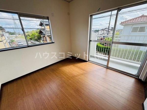 八街市八街はの中古一戸建の洋室