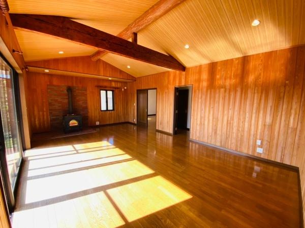 八街市八街いの中古一戸建の洋室