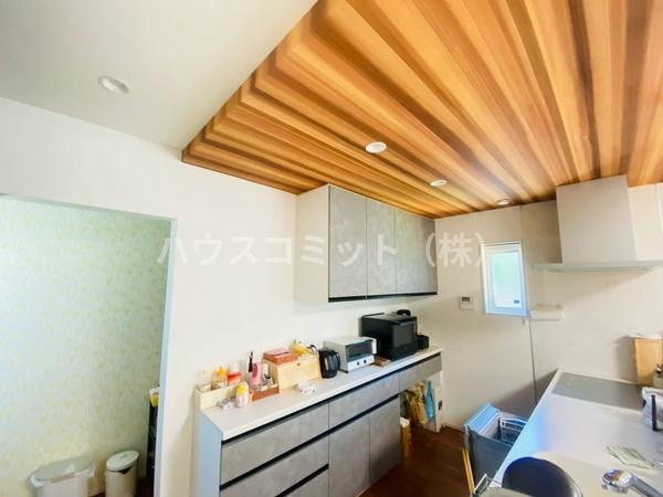 富里市日吉倉の中古一戸建のキッチン