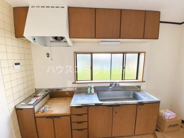 富里市十倉の中古一戸建のキッチン