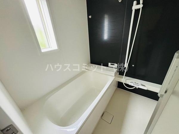 八街市八街ほの新築一戸建の浴室