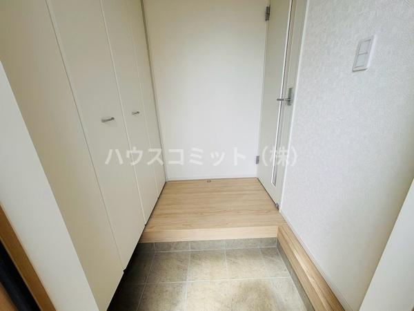 八街市八街ほの新築一戸建の玄関