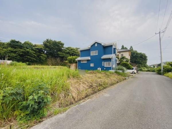 富里市十倉の売地の前面道路含む現地写真